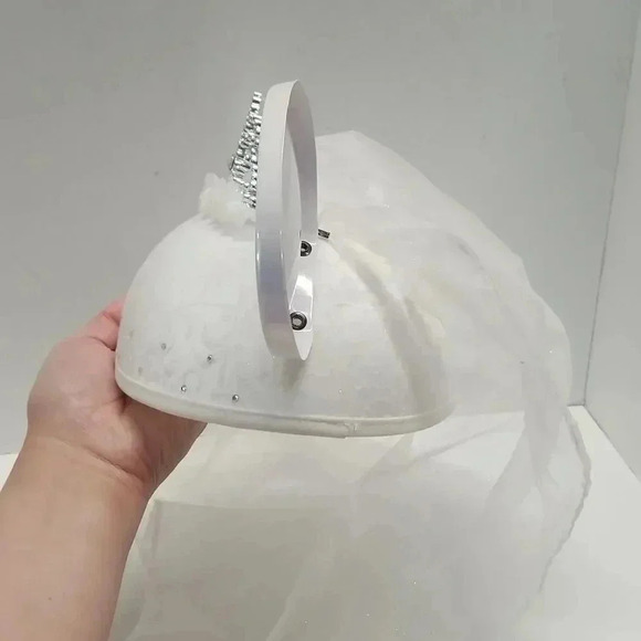 {Disney Parks} Authentic Bridal Minnie Mouse Hat - Adult Women's - Picture 6 of 13